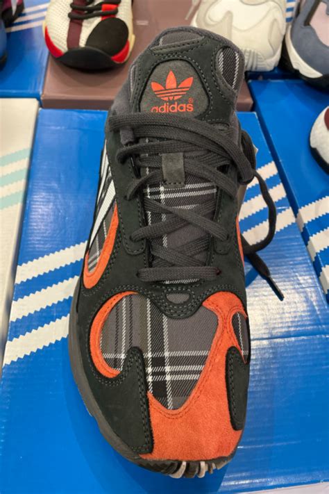 adidas takashimaya